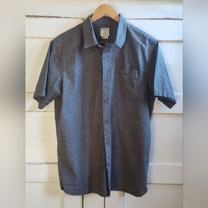 Voyager Men's Short Sleeve Grey Printed Button Up | Size Medium